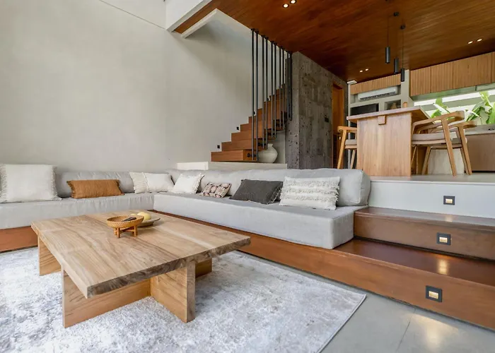 Um Villa
